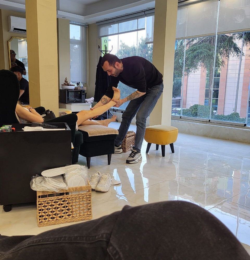 royal foot massage taksim